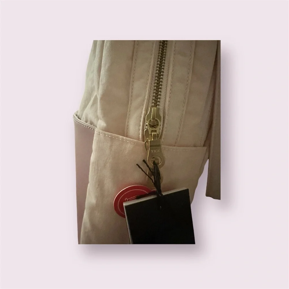 HERSCHEL SUPPLY CO.
Orion Mid-Volume Backpack 18.5L - Picture 3 of 9